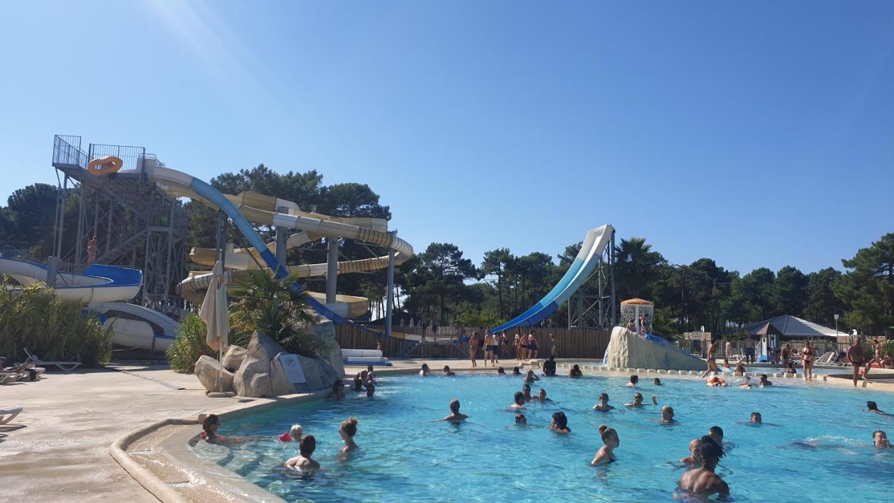 Mobil Home Happiness33 Dans Camping 5 Etoiles Acces Direct Plage Vendays Montalivet エクステリア 写真