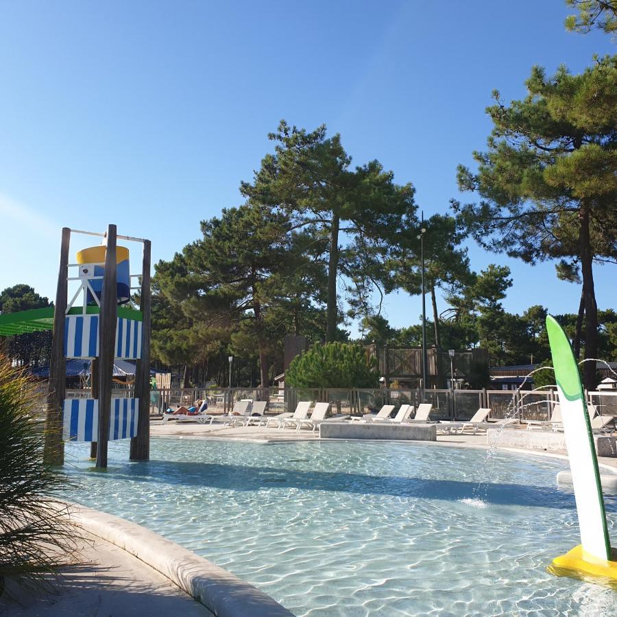 Mobil Home Happiness33 Dans Camping 5 Etoiles Acces Direct Plage Vendays Montalivet エクステリア 写真